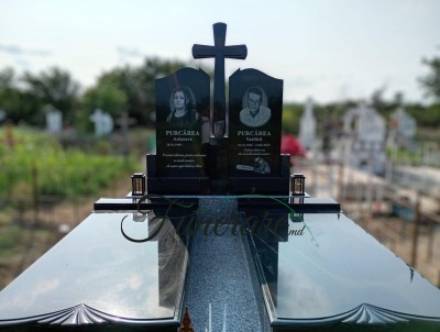 Cavouri funerare romania